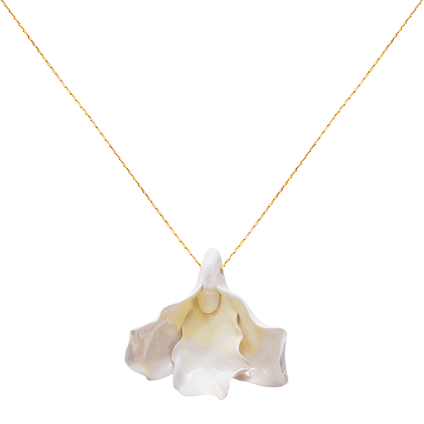 Lily Necklace White