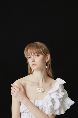 Two flowers Necklace